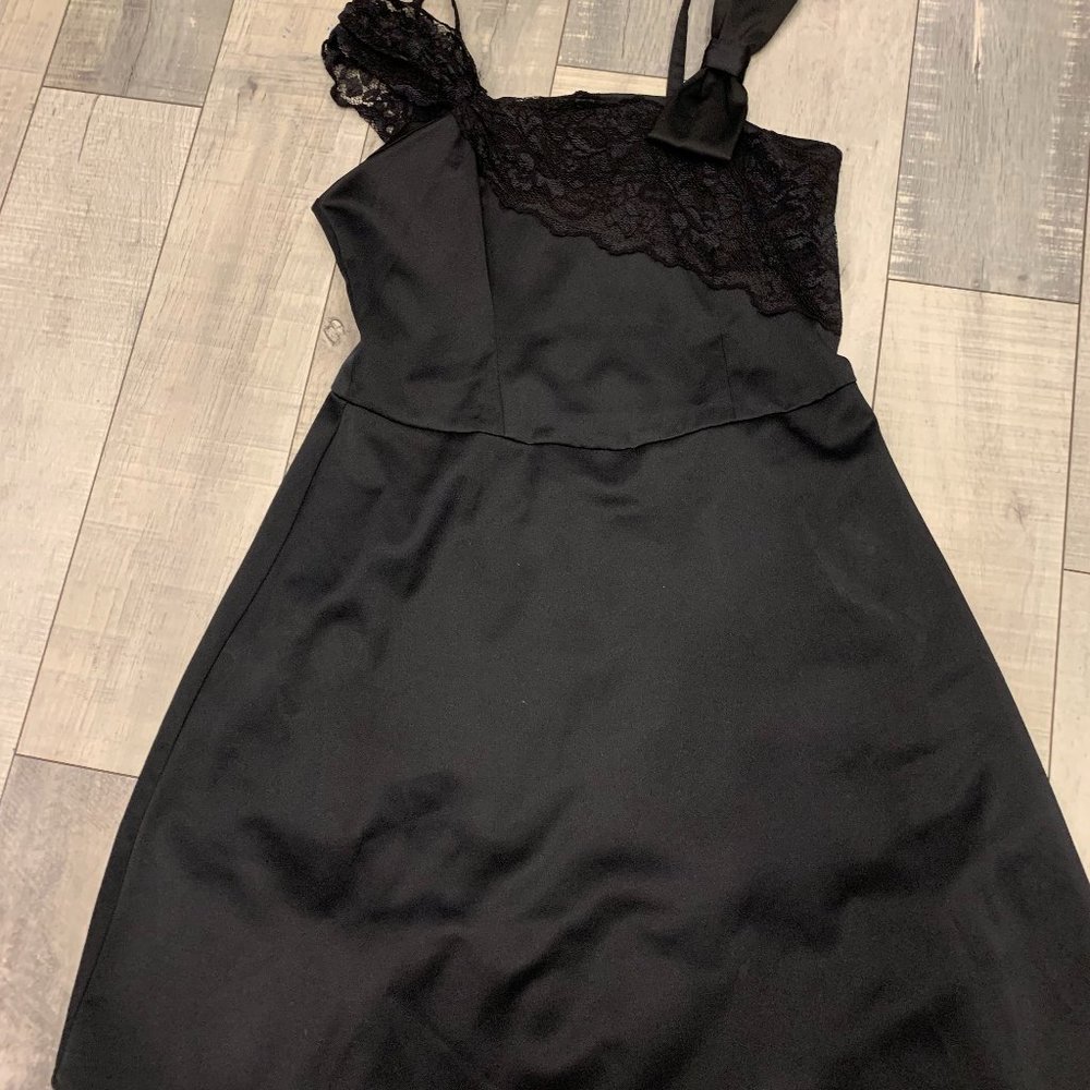 Torrid dress size 16 color black